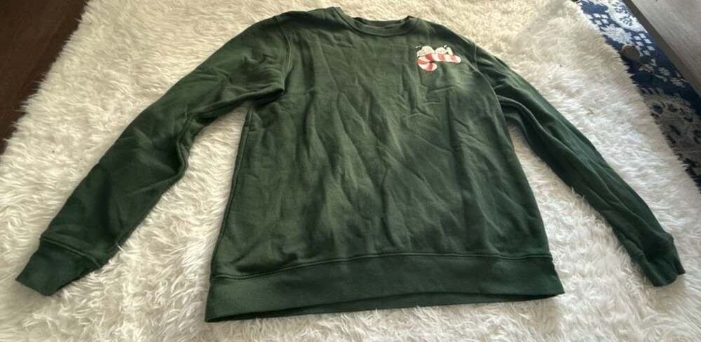 Peanuts Snoopy Christmas Candy Cane Graphic Sweatshirt Dark Green Size M